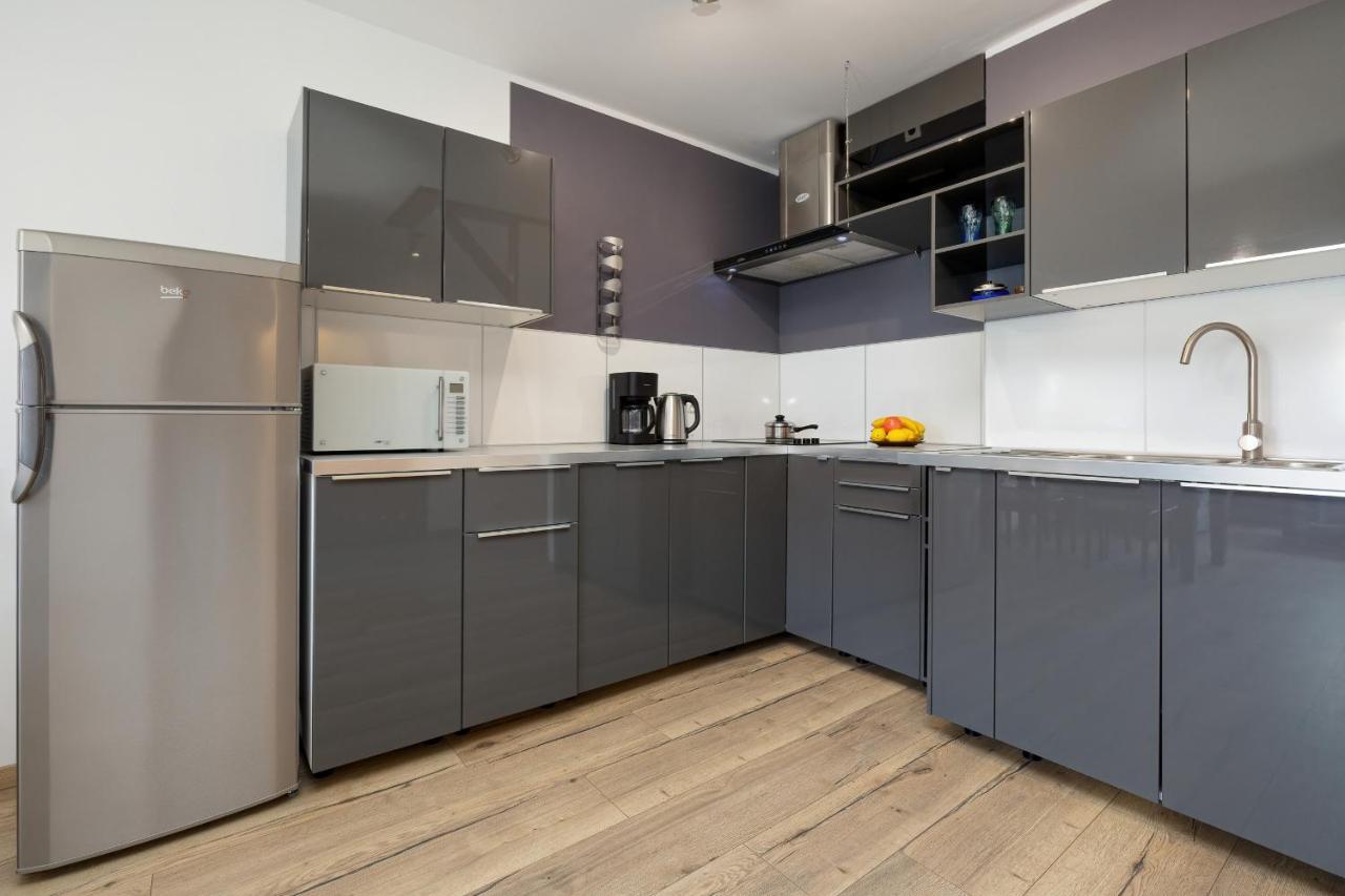 Apartamenty Wisniowy Sad By Noclegi Renters Kołobrzeg Exteriör bild